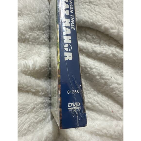 Meerkat Manor 3 DVD set, The story begins, Season two & 3 .Brand new sealed NWT - Picture 7 of 10